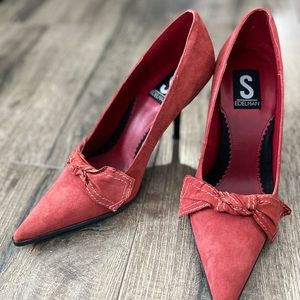 Sam Edelmen Red Suede Heel Shoes size 6.5